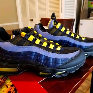 Nike Air Max 95 (Memphis Grizzlies Edition)